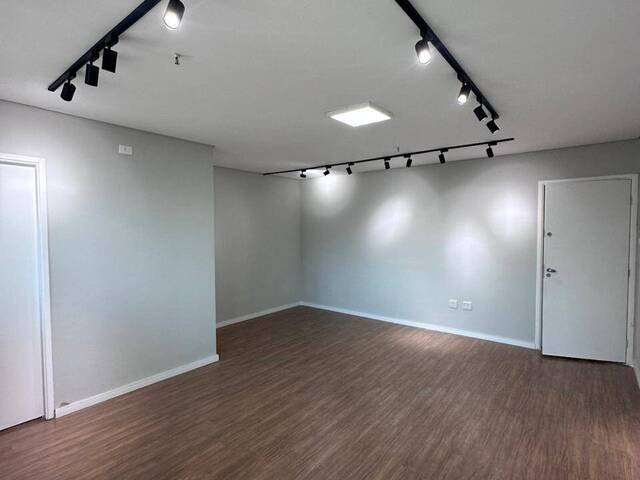 Sala para Venda em São Paulo - 4